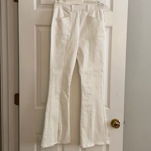 White flared jeans with slit (size 26)